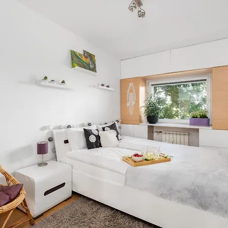 Nature & By Renters *