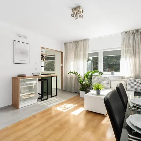 דירה Nature & By Renters