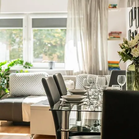 Nature & By Renters Apartment Poznan